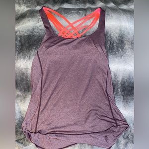 Lululemon top w/ attached Bra